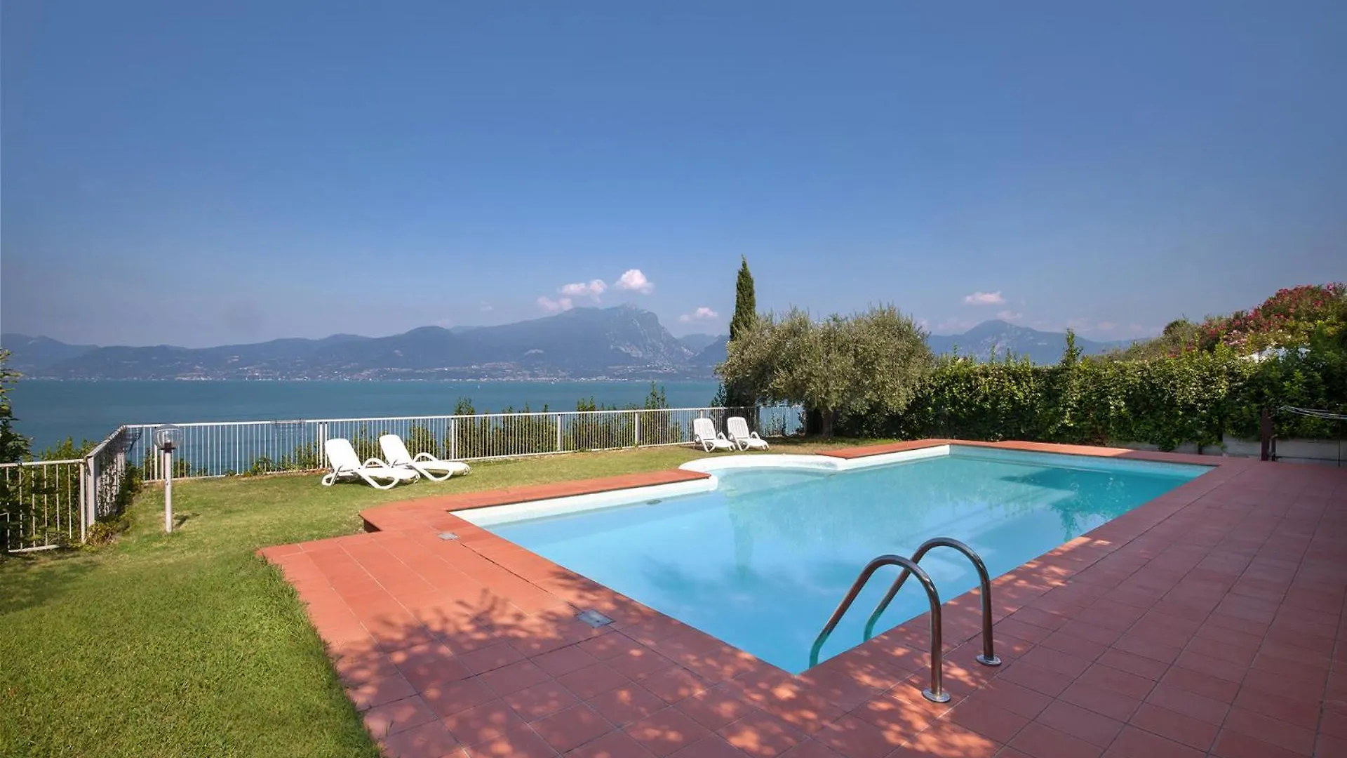 Casa Wally-Vista Spettacolare Torri Del Benaco Italy